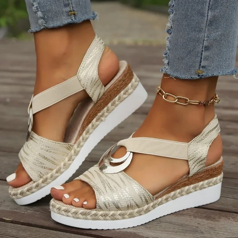 Wedge Sandals with Geometric Print and Metallic Detail Sandals MyDresses Beige 5